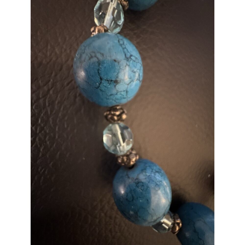 Blue/Silver Costume Jewelry Bundle, 4 Pieces, Necklaces, Clip-On Earrings, Owl - Picture 8 of 9